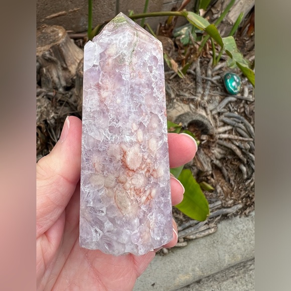 Brazilian Pink Amethyst Purple Flower Agate Tower - Picture 11 of 11